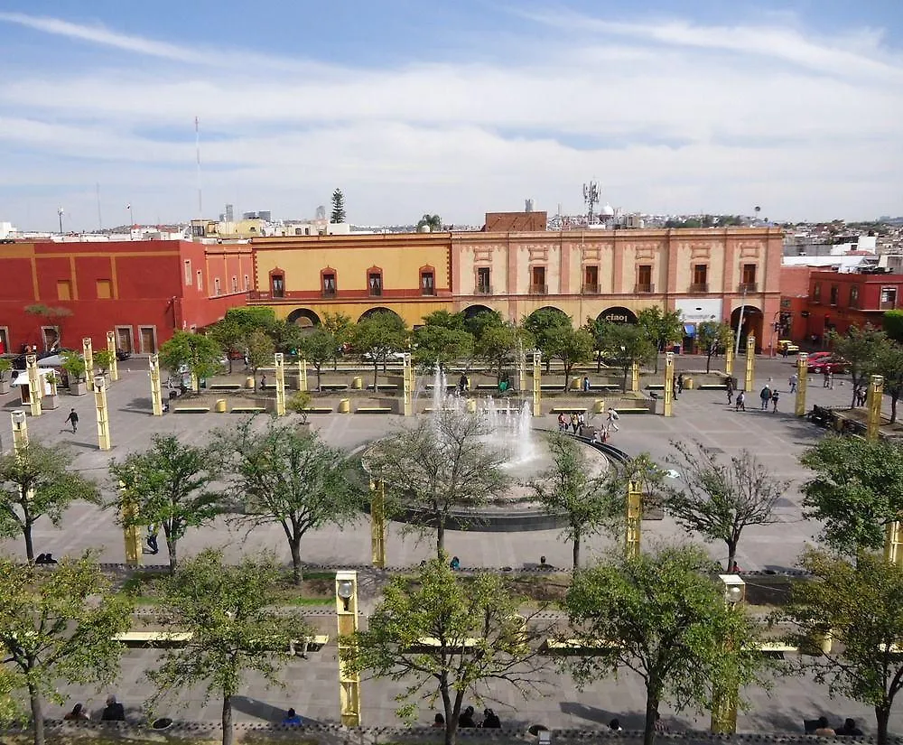Hanabi Querétaro 3*,  México