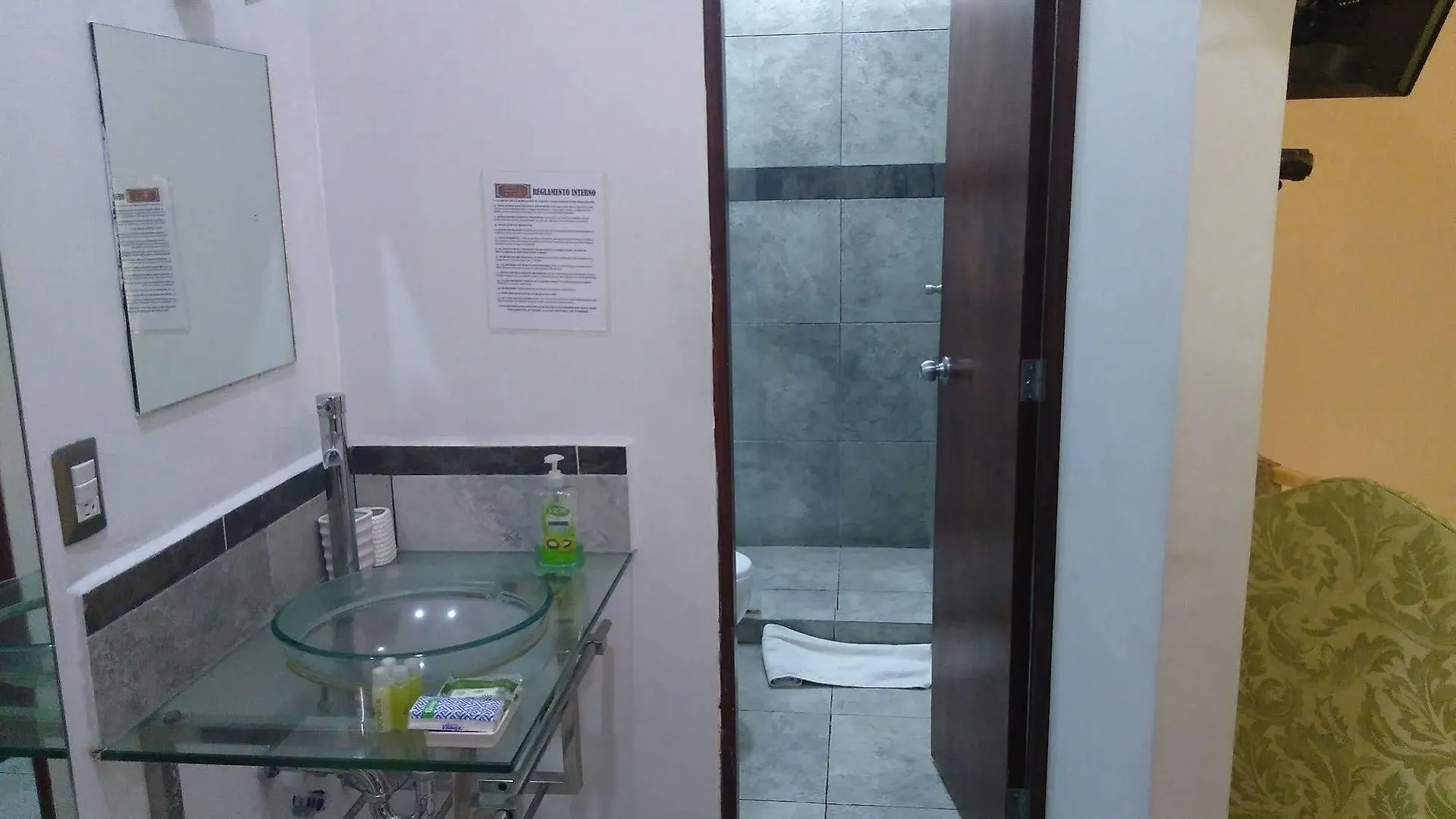 Hotel Hanabi Querétaro