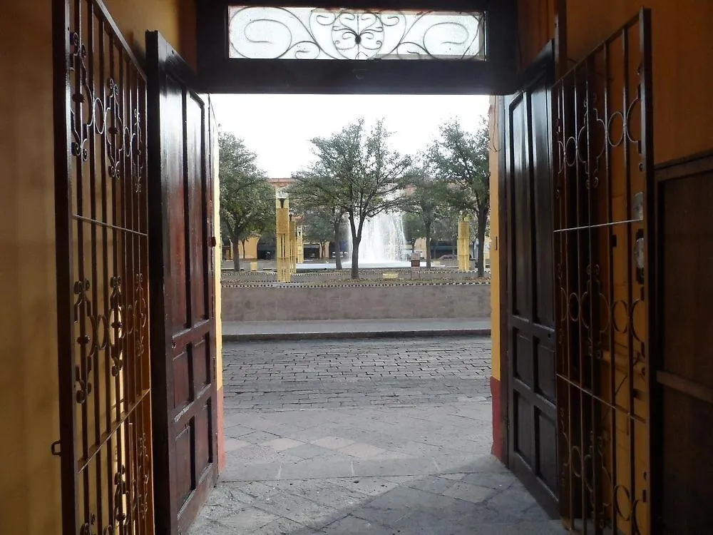Hanabi Queretaro Hotel